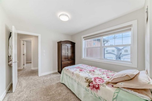 70 Martha'S Meadow Close Ne, Calgary, AB - Indoor Photo Showing Bedroom