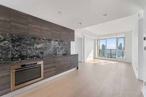 2705-310 12 Avenue Sw, Calgary, AB - Indoor Photo Showing Other Room