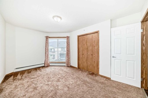 304-7 Somervale View Sw, Calgary, AB - Indoor Photo Showing Other Room