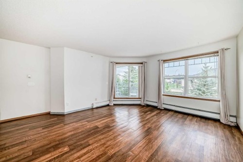 304-7 Somervale View Sw, Calgary, AB - Indoor Photo Showing Other Room