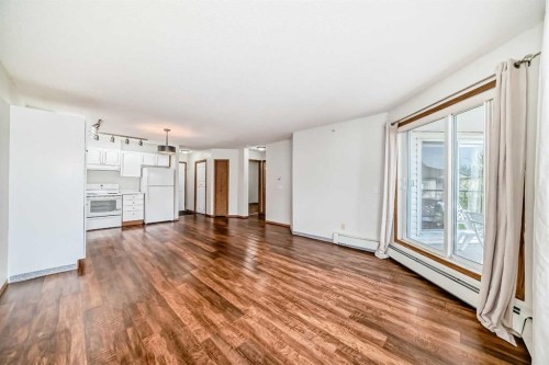 304-7 Somervale View Sw, Calgary, AB - Indoor