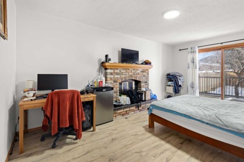 132 Scenic Cove Circle Nw, Calgary, AB - Indoor With Fireplace