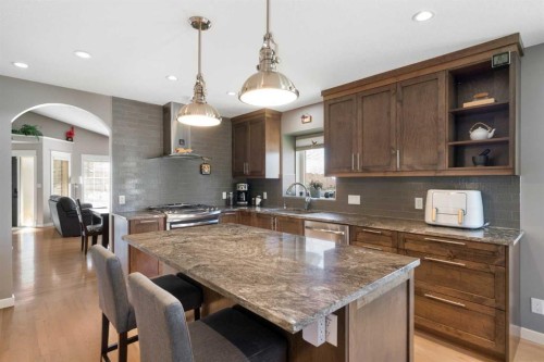 341 Sunset Place, Okotoks, AB - Indoor