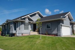 341 Sunset Place  Okotoks, AB T1S 1P7