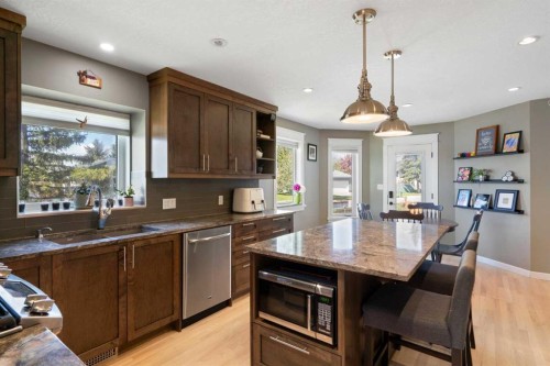 341 Sunset Place, Okotoks, AB - Indoor Photo Showing Other Room