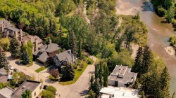 955 Rideau Road SW Calgary, AB T2S 3A7