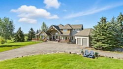 235038 Range Road 253  Rural Wheatland County, AB T1P 1J6