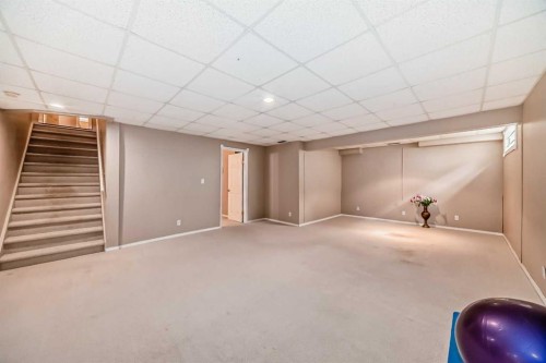 1405 Shawnee Road Sw, Calgary, AB - Indoor