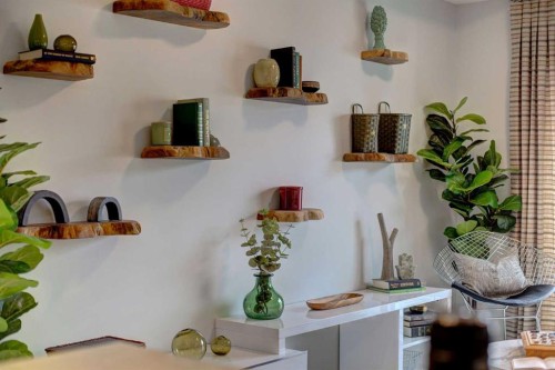 409-245 Edith Place Nw, Calgary, AB - Indoor