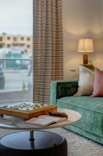 409-245 Edith Place Nw, Calgary, AB - Indoor Photo Showing Other Room