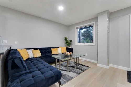 251 Rundlecairn Road Ne, Calgary, AB - Indoor