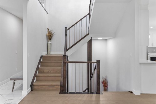 7 Mystic Ridge Way Sw, Calgary, AB - Indoor Photo Showing Other Room