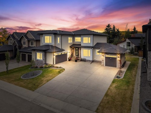 7 Mystic Ridge Way Sw, Calgary, AB - Outdoor With Facade