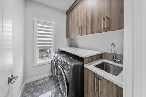 7 Mystic Ridge Way Sw, Calgary, AB - Indoor Photo Showing Laundry Room