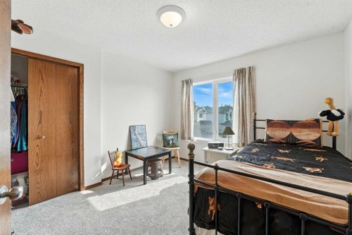 42 Citadel Crest Green Nw, Calgary, AB - Indoor Photo Showing Bedroom