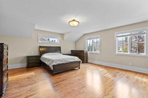 1428 2A Street Nw, Calgary, AB - Indoor Photo Showing Bedroom