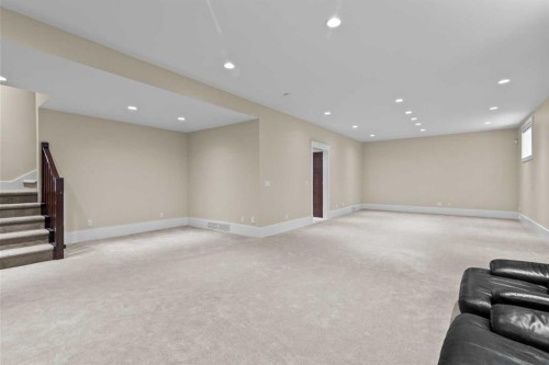 1428 2A Street Nw, Calgary, AB - Indoor