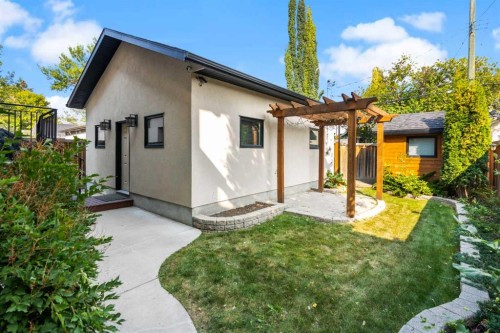 1428 2A Street Nw, Calgary, AB - Outdoor