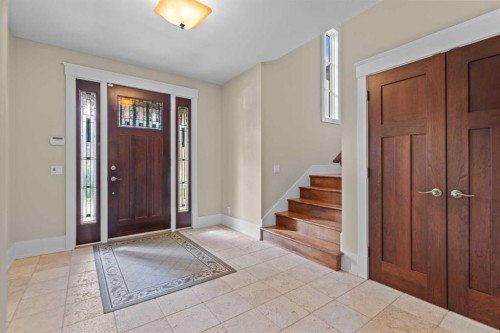 1428 2A Street Nw, Calgary, AB - Indoor Photo Showing Other Room