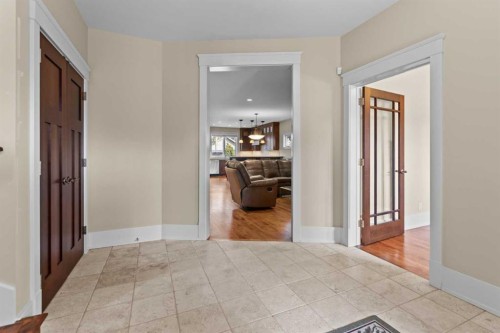 1428 2A Street Nw, Calgary, AB - Indoor Photo Showing Other Room