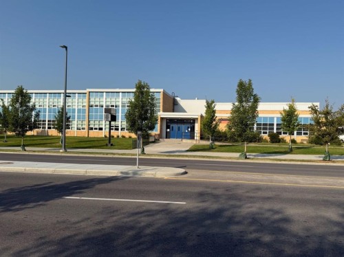 3243 Kenmare Crescent Sw, Calgary, AB - Outdoor