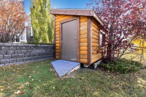 943 Bayside Drive Sw, Airdrie, AB - Outdoor