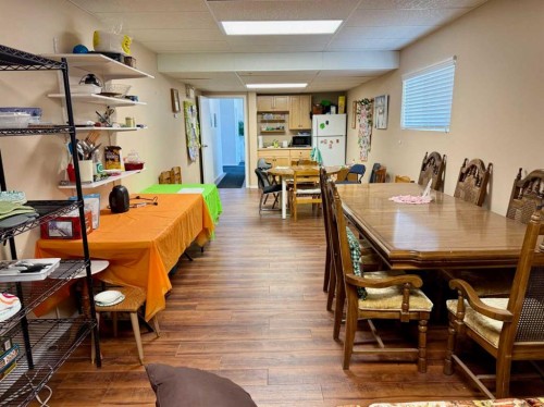 4816 50 Avenue, Breton, AB - Indoor Photo Showing Dining Room