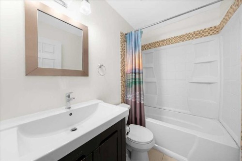 61 Falmere Way Ne, Calgary, AB - Indoor Photo Showing Bathroom