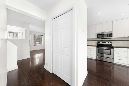 61 Falmere Way Ne, Calgary, AB - Indoor