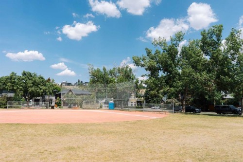 533 32 Street Nw, Calgary, AB - Outdoor With View