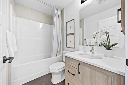 64 Fireside Common, Cochrane, AB - Indoor Photo Showing Bathroom
