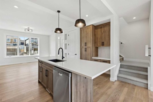414 River Avenue, Cochrane, AB - Indoor Photo Showing Kitchen With Upgraded Kitchen