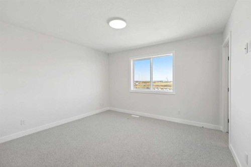 414 River Avenue, Cochrane, AB - Indoor Photo Showing Other Room