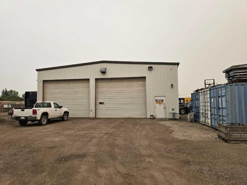 9415 44 Street Se, Calgary, AB 