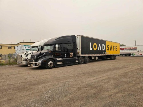 9415 44 Street Se, Calgary, AB 