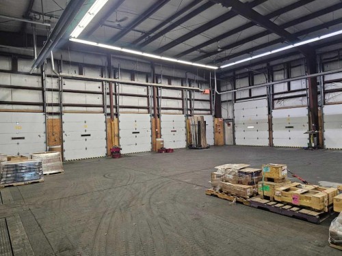 9415 44 Street Se, Calgary, AB 