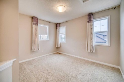 37 Panton View Nw, Calgary, AB - Indoor Photo Showing Other Room