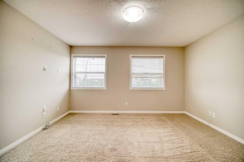 37 Panton View Nw, Calgary, AB - Indoor Photo Showing Other Room