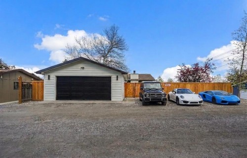 611 Parkridge Drive Se, Calgary, AB - Outdoor