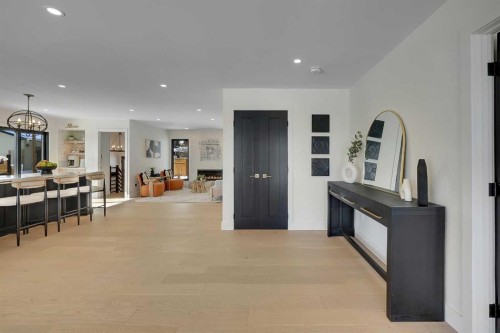 611 Parkridge Drive Se, Calgary, AB - Indoor With Fireplace