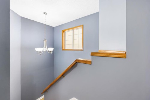 10 Big Springs Hill Se, Airdrie, AB - Indoor Photo Showing Other Room