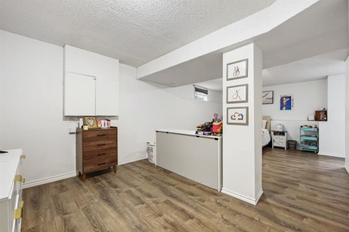 10 Big Springs Hill Se, Airdrie, AB - Indoor