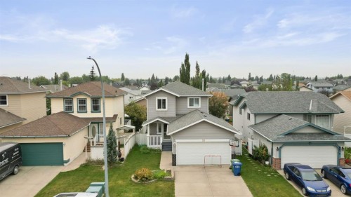 10 Big Springs Hill Se, Airdrie, AB - Outdoor With Facade