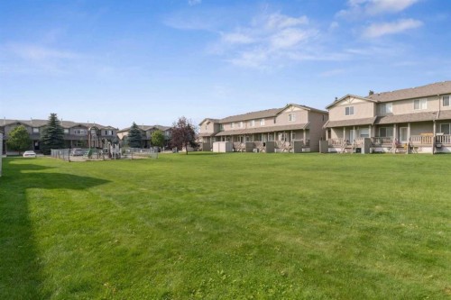 104-2001 Luxstone Boulevard Sw, Airdrie, AB - Outdoor