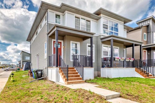 197 Belmont Drive Sw, Calgary, AB - Outdoor