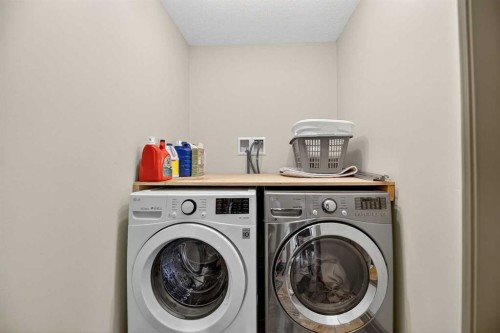 12 Vermont Close, Olds, AB - Indoor Photo Showing Laundry Room