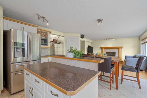 175 Panorama Hills Close Nw, Calgary, AB - Indoor Photo Showing Kitchen