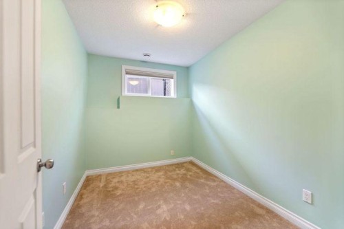 115 Kincora View Nw, Calgary, AB - Indoor Photo Showing Other Room