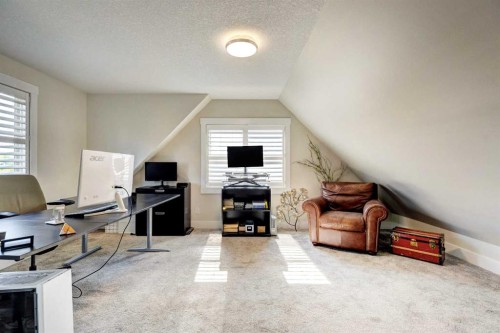 152 Mike Ralph Way Sw, Calgary, AB - Indoor