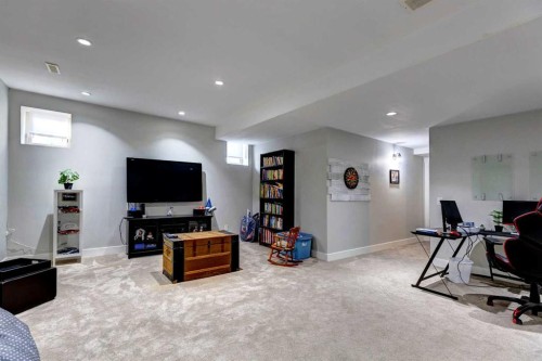 152 Mike Ralph Way Sw, Calgary, AB - Indoor